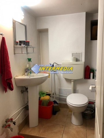 casa-de-vanzare-dpm-cu-450-mp-teren-finisata-si-utilata-complet-in-alba-iulia-zona-centru-29